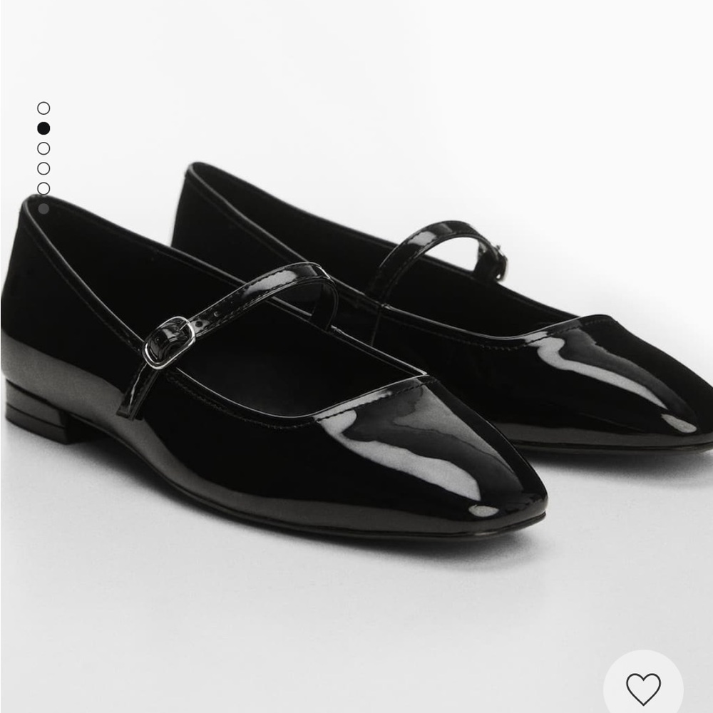 Black patent leather effect ballerina shoes from Mango
